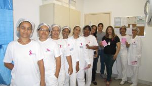 Equipe do Centro de Lavagem e Esterilização de Material adere ao Outubro Rosa. Acervo Nupad.