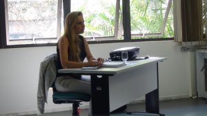 Kelen Cristina durante defesa de tese na UFMG. (Crédito: Igor AL Silva)
