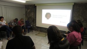 Grupo trabalhou o tema ‘autodeclaração’. Foto: Rafaella Arruda.