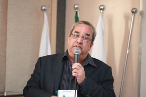 O professor José Nelio apresentou o Nupad. Foto: Bruna Carvalho.