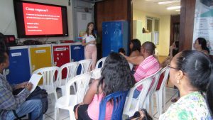 Advogada Mariana Batista em palestra na Dreminas/Cehmob-MG. Foto: Rafaella Arruda.