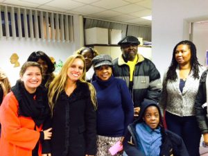 Visita à associação de apoio à pessoa com a doença falciforme Croydon Sickle Cell Support Group, em Londres. Acervo Nupad.