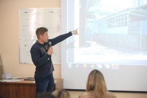 Bernardo Romanelli durante apresentação do PTN-MG. (Crédito: Bruna Carvalho)