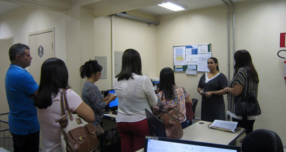 Equipe de Aracaju (SE) visita o Setor de Apoio Logístico do Nupad. Foto: Rafaella Arruda.